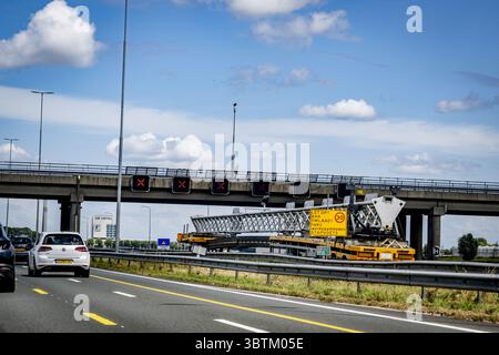 AMSTERDAM - travaux routiers sur la partie a 10 L'anneau L'a10 est fermé ANP /HOLLANDSE HOOGTE /ROBIN UTRECHT pays-bas OUT - belgique OUT Banque D'Images