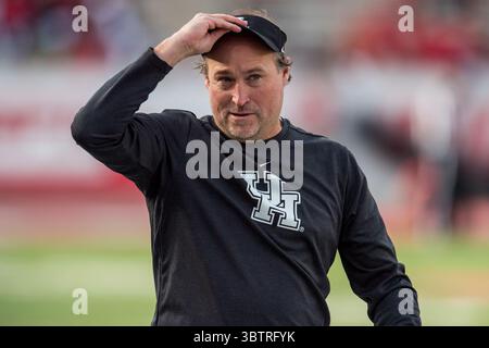16 novembre 2019 : entraîneur-chef des Cougars de Houston, Dana Holgorsen, pendant le 1er quart-temps d'un match de football NCAA entre les Tigers de Memphis et les Cougars de Houston au stade TDECU de Houston, Texas. ..Trask Smith/CSM(image de crédit : &copy ; Trask Smith/CSM via ZUMA Wire) Banque D'Images