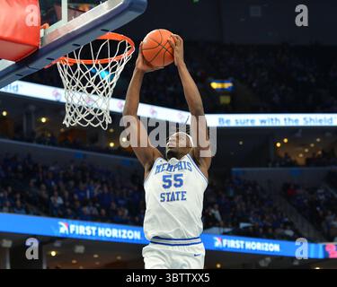 23 novembre 2019 : L'attaquant de Memphis, Precious Achiuwa (55 ans), participe au slam lors du match de basket-ball de la NCAA entre les Rebels d'Ole' Miss et les Tigers de Memphis au Forum FedEx à Memphis, TN. Kevin Langley/Sports South Media/CSM(image de crédit : &copy ; Kevin Langley/CSM via ZUMA Wire) Banque D'Images