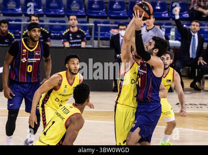 25 octobre 2020, Barcelone, Barcelone, Espagne : Alex Abrines du FC Barcelone lors du match Liga Endesa ACB entre le FC Barcelone et le MoraBanc Andorre au Palau Blaugrana le 25 octobre 2020 à Barcelone, Espagne. (Crédit image : © Javier Borrego/AFP7 via ZUMA Wire) Banque D'Images