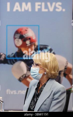 26 octobre 2020, Orlando, FL, États-Unis : la secrétaire américaine à l'éducation Betsy DeVos écoute lors d'une visite à Florida Virtual School à Orlando le lundi 26 octobre 2020. (Crédit image : © TNS via ZUMA Wire) Banque D'Images