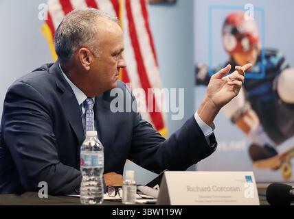 26 octobre 2020, Orlando, FL, États-Unis : le commissaire à l'éducation de Floride Richard Corcoran prend la parole lors d'une visite à l'école virtuelle de Floride à Orlando le lundi 26 octobre 2020. (Crédit image : © TNS via ZUMA Wire) Banque D'Images