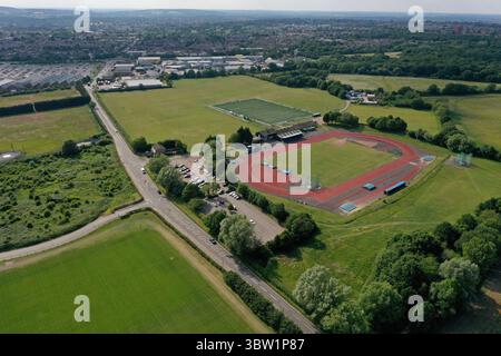 Vue aérienne par drone de Horspath Athletics & Sports Ground, Oxford, Royaume-Uni, juin 2025 Banque D'Images
