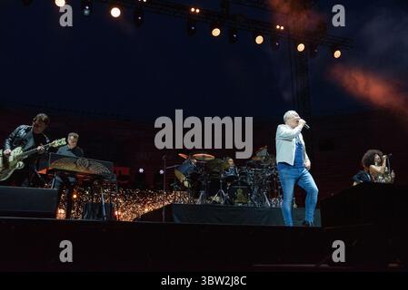 Arena, Vérone, Italie, 15 juillet 2025, simple Minds pendant simple Minds - concert de musique Banque D'Images