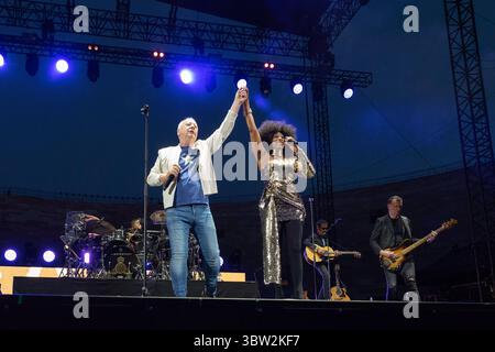 Concert de musique - simple Minds simple Minds pendant simple Minds, concert de musique à Vérone, Italie, 15 juillet 2025 Verona Arena Italie Copyright : xEmmanuelexOlivix/xLiveMediax LPM 1959605 Banque D'Images