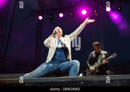 Concert de musique - simple Minds simple Minds pendant simple Minds, concert de musique à Vérone, Italie, 15 juillet 2025 Verona Arena Italie Copyright : xEmmanuelexOlivix/xLiveMediax LPM 1959612 Banque D'Images