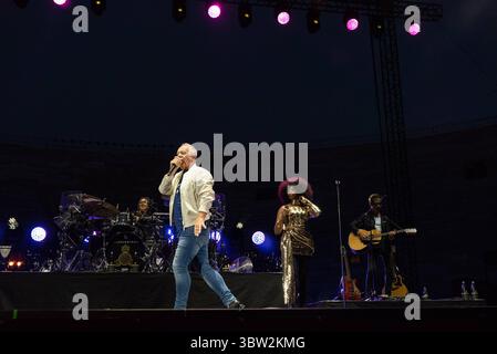 Concert de musique - simple Minds simple Minds pendant simple Minds, concert de musique à Vérone, Italie, 15 juillet 2025 Verona Arena Italie Copyright : xEmmanuelexOlivix/xLiveMediax LPM 1959611 Banque D'Images