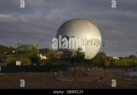 Captiv ballon, ballon captif, pont d'observation, Epernay, Champagne, Marne, France Banque D'Images