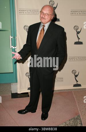 13 octobre 2006 - North Hollywood, CA, États-Unis - 12 octobre 2006 - North Hollywood, Californie - Dennis Franz. L'Académie des arts et des sciences de la télévision célèbre ''60 ans : une rétrospective de la télévision et de l'Académie de la télévision tenue au Théâtre Leonard H. Goldenson de l'Académie. Crédit photo : Charles Harris/AdMedia (crédit image : © Glenn Weiner/ZUMA Wire) Banque D'Images