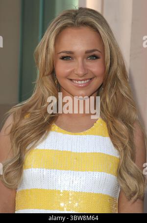23 avril 2007 - North Hollywood, CA, États-Unis - 23 avril 2007 - North Hollywood, Californie - Hayden Panettiere. L'Académie des arts et des sciences de la télévision présente une soirée avec ''héros'' au Théâtre ATAS Leonard Goldenson. Crédit photo : Charles Harris/AdMedia (crédit image : © Glenn Weiner/ZUMA Wire) Banque D'Images