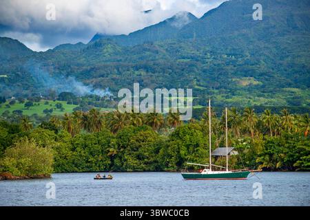 17 mars 2015, Polynésie française : ancien voilier devant la côte tahitienne. Papeete Tahiti nui Polynésie française France (crédit image : © Sergi Reboredo/ZUMA Wire) Banque D'Images