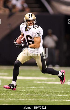 24 octobre 2010 : lance Moore (16 ans), le receveur des Saints de la Nouvelle-Orléans, lors d'un match d'action entre les Saints de la Nouvelle-Orléans et les Browns de Cleveland au Superdome de Louisiana à la Nouvelle-Orléans, en Louisiane. Browns gagne 30-17. (Crédit image : © Don page/ZUMA Wire) Banque D'Images