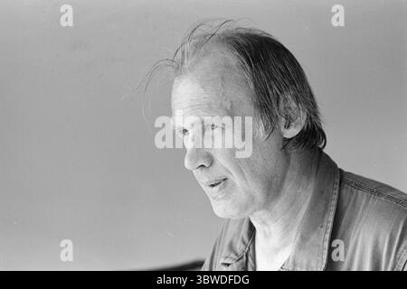 Aktuell 32 - 4 - 1972 : été cinématographique dans le sud de la Norvège C'est l'été du cinéma et de la littérature norvégiens dans le sud de la Norvège. Norsk film A/S et Team-film battent leur plein avec deux productions. Norsk film s'est concentré sur 'Omgivelser' de Kjell Askildsen, Team-film traite avec Sigbjørn Hølmebakk et 'Jentespranget'. Peter Lindgren pendant le tournage du film Omgivelser. Photo : ODD Ween / Aktuell / NTB ***LA PHOTO N'EST PAS TRAITÉE*** *le texte est traduit automatiquement* Banque D'Images