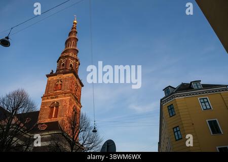 Copenhague, Danemark – détail architectural de l'église de notre Sauveur (Vor Frelsers Kirke), connue pour sa flèche emblématique du tire-bouchon. Banque D'Images