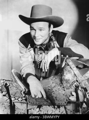 Roy Rogers dans un costume de cow-boy (crédit image : © Movie Star News via ZUMA Press Wire Service) Banque D'Images