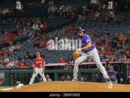 27 juillet 2021, Anaheim, Californie, États-Unis : Justin Lawrence #61 des Rockies du Colorado lors de leur match de saison régulière MLB avec les Angels de Los Angeles le mardi 27 juillet 2021 au Angel Stadium d'Anaheim à Anaheim, Californie. Les anges perdent face aux Rocheuses, 3-12. DOUGLAS CUELLAR/PI (crédit image : © Prensa Internacional via ZUMA Press Wire) Banque D'Images