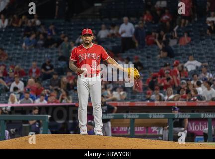 27 juillet 2021, Anaheim, Californie, États-Unis : Junior Guerra #41 des Angels de Los Angeles lors de leur match de saison régulière MLB avec les Rockies du Colorado le mardi 27 juillet 2021 au Angel Stadium d'Anaheim à Anaheim, Californie. Les anges perdent face aux Rocheuses, 3-12. DOUGLAS CUELLAR/PI (crédit image : © Prensa Internacional via ZUMA Press Wire) Banque D'Images