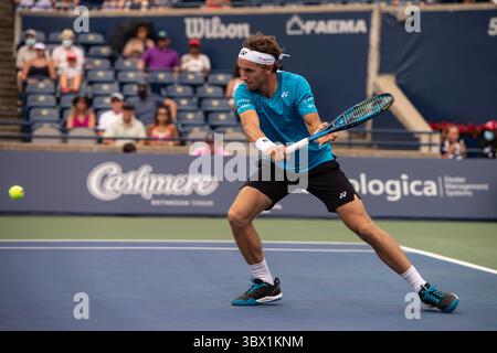 13 août 2021, Toronto, Ontario, Canada : Casper Ruud photographié dans son match quart de finale de l'Open de la Banque nationale contre Stefanos Tsitsipas. (Crédit image : © Giles Campbell/ZUMA Press Wire) Banque D'Images
