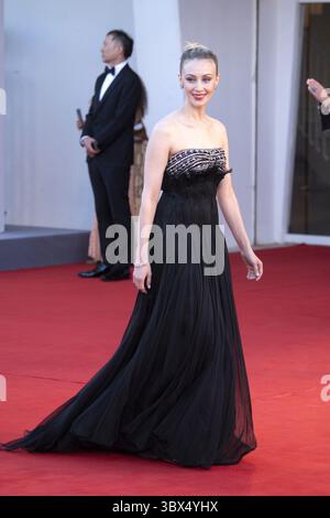 2 septembre 2021, Venise, Italie : Sarah Gadon assiste à la première Madres Paralelas et à la cérémonie d'ouverture du 78e Festival international du film de Venise à Venise, Italie, le 1er septembre 2021. Photo de Paolo Cotello/imageSPACE (crédit image : © imageSPACE via ZUMA Press Wire) Banque D'Images