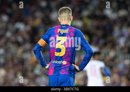 14 septembre 2021, BARCELONE, BARCELONE, ESPAGNE : Gerard pique du FC Barcelone numéro 3 lors de l'UEFA Champions League, match de football joué entre le FC Barcelone et le Bayern Munich au Camp Nou Stadium le 14 septembre 2021, à Barcelone, Espagne. (Crédit image : © Marc Gonzalez Aloma/AFP7 via ZUMA Press Wire) Banque D'Images