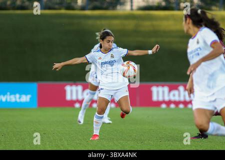 29 septembre 2021, MADRID, MADRID, ESPAGNE : Lorena Navarro du Real Madrid en action lors de la ligue féminine espagnole Primera Iberdrola, match de football joué entre le Real Madrid et la Real Sociedad au stade Alfredo di Stefano le 29 septembre 2021 à Madrid, Espagne (crédit image : © Irina R. Hipolito/AFP7 via ZUMA Press Wire) Banque D'Images