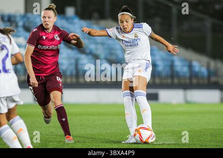 29 septembre 2021, MADRID, MADRID, ESPAGNE : Claudia Zornoza du Real Madrid en action lors de la ligue féminine espagnole, Primera Iberdrola, match de football joué entre le Real Madrid et la Real Sociedad au stade Alfredo di Stefano le 29 septembre 2021 à Madrid, Espagne. (Crédit image : © Irina R. Hipolito/AFP7 via ZUMA Press Wire) Banque D'Images