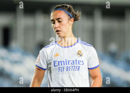 29 septembre 2021, MADRID, MADRID, ESPAGNE : Nahikari Garcia du Real Madrid regarde pendant la ligue féminine espagnole, Primera Iberdrola, match de football joué entre le Real Madrid et la Real Sociedad au stade Alfredo di Stefano le 29 septembre 2021 à Madrid, Espagne. (Crédit image : © Irina R. Hipolito/AFP7 via ZUMA Press Wire) Banque D'Images