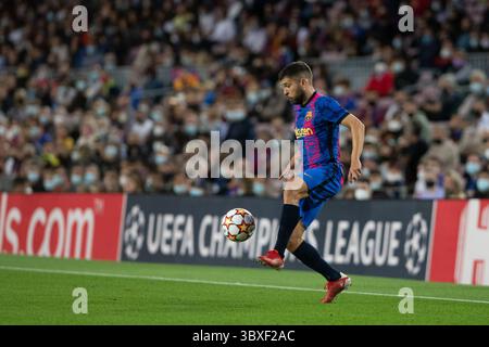 8 août 2021, BARCELONE, BARCELONE, ESPAGNE : 18 Jordi Alba du FC Barcelone en action lors de l'UEFA Champions League, match de football joué entre le FC Barcelone et le Dinamo de Kiev au stade Camp Nou le 20 octobre 2021, à Barcelone, Espagne. (Crédit image : © Marc Gonzalez Aloma/AFP7 via ZUMA Press Wire) Banque D'Images
