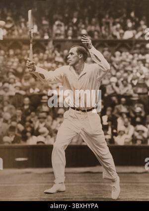 20 décembre 2018, Wimbledon, Londres, Angleterre, Royaume-Uni : le joueur de tennis américain Bill Tilden pendant le match de tennis, les Championnats, Wimbledon, All England Lawn Tennis and Croquet Club, Wimbledon, Londres, Angleterre, Royaume-Uni, Underwood & Underwood, 1930 (crédit image : © JT Vintage/Glasshouse via ZUMA Press Wire) Banque D'Images