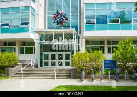 Vancouver, C.-B., CA, 27 mai 2025 : systèmes d'information et cognitifs sur le campus de l'Université de la Colombie-Britannique. Banque D'Images