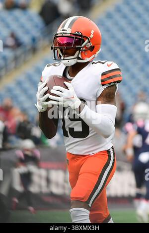 14 novembre 2021 : JoJo Natson (19 ans), receveur des Browns de Cleveland, avant le match de football NFL entre les Browns de Cleveland et les Patriots de la Nouvelle-Angleterre au Gillette Stadium, à Foxborough, Massachusetts. Les Patriotes battent les Browns 45-7. Eric Canha/CSM(image de crédit : &copy ; Eric Canha/CSM via ZUMA Wire) Banque D'Images