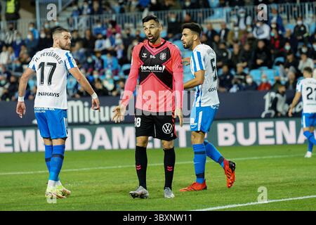 15 novembre 2021, Malaga, Espagne : Enrique Gallego vu en action lors du match de la Liga Smartbank entre Malaga CF et CD Tenerife au stade la Rosaleda, à Malaga. (Crédit image : © Francis Gonzalez/SOPA images via ZUMA Press Wire) Banque D'Images