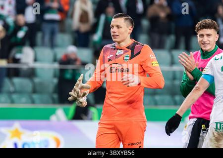 19 décembre 2021, Varsovie, Pologne : Filip Majchrowicz de Radomiak vu lors du match de la Ligue polonaise PKO Ekstraklasa entre Legia Warszawa et Radomiak Radom au stade municipal du maréchal Jozef Pilsudski Legia Varsovie. (Crédit image : © Mikolaj Barbanell/SOPA images via ZUMA Press Wire) Banque D'Images