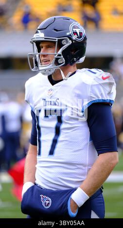 19 décembre 2021 : Ryan Tannehill #17 lors du match Pittsburgh Steelers vs Tennessee Titans au Heinz Field à Pittsburgh, PA. Jason Pohuski/CSM(image de crédit : &copy ; Jason Pohuski/CSM via ZUMA Wire) Banque D'Images