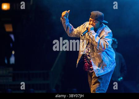 18 décembre 2021, Chicago, Illinois, États-Unis : TWISTA (CARL TERRELL MITCHELL) lors de la iHeartRadio WGCI Big Jam au United Center à Chicago, Illinois (crédit image : © Daniel DeSlover/ZUMA Press Wire) Banque D'Images