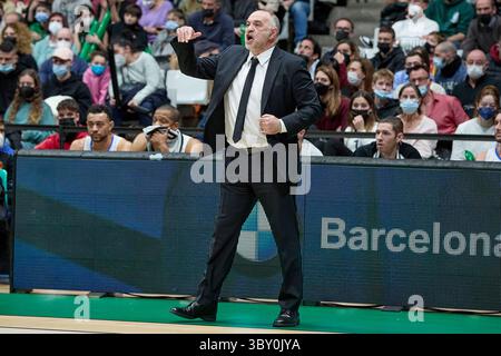 9 janvier 2022, Badalona, Espagne : Pablo Laso du Real Madrid lors du match de Liga Endesa entre le Club Joventut Badalona et le Real Madrid au PabellÃ³n OlÃ­mpico de Badalona à Badalona, Espagne. (Crédit image : © David Ramirez/DAX via ZUMA Press Wire) Banque D'Images