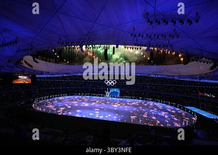 20 février 2022, Pékin, Hebei, Chine : feux d'artifice lors de la cérémonie de clôture des Jeux olympiques d'hiver de Pékin 2022 au stade olympique le 20 février 2022 à Pékin, Chine (crédit image : © Mickael Chavet/ZUMA Press Wire) Banque D'Images