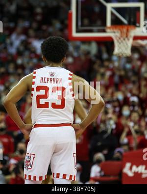 21 janvier 2022 : les Badgers du Wisconsin gardent Chucky Hepburn (23 ans) pendant le match de basket-ball de la NCAA entre les Spartans de l'État du Michigan et les Badgers du Wisconsin au Kohl Center de Madison, WISCONSIN. Darren Lee/CSM(image de crédit : &copy ; Darren Lee/CSM via ZUMA Wire) Banque D'Images
