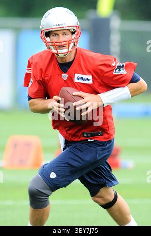 29 janvier 2022 : plusieurs sources rapportent que Tom Brady, sept fois champion du Super Bowl, annoncera sa retraite de la NFL. Eric Canha/CSM..le quarterback Tom Brady (12 ans) des Patriots de la Nouvelle-Angleterre lors du mini camp des Patriots de la Nouvelle-Angleterre au stade Gillette à Foxborough, Massachusetts. Eric Canha/CSM(image de crédit : &copy ; Eric Canha/CSM via ZUMA Wire) Banque D'Images