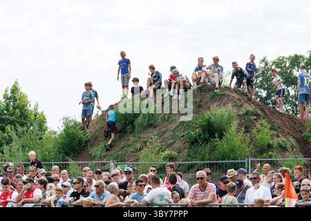 Oldebroek, pays-Bas. 19 juillet 2025. OLDEBROEK, 19-07-2025, Sportpark Bovenmolen, saison 2025/2026, football néerlandais de pré-saison, match amical entre Ajax et KV Mechelen, supporters Credit : Pro Shots/Alamy Live News Banque D'Images
