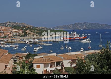 Palau ferry Isola Maddalena Banque D'Images