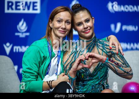 Fanni Pigniczki (Hongrie) à la finale de l'appareil ; Rhin-Ruhr 2025 Jeux universitaires mondiaux d'été de la FISU à 19.07.2025 dans la Messe Halle 4 à Essen (Allemagne). Banque D'Images