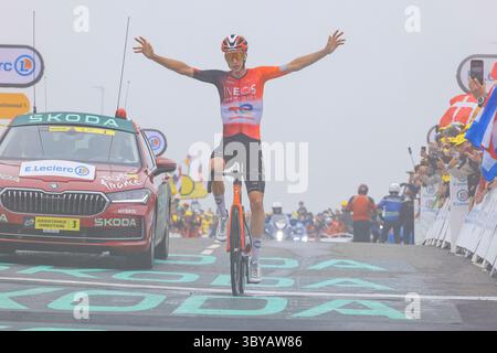 Saint Aventin, France. 19 juillet 2025. Thymen ARENSMAN, INEOS Grenadiers, lors du Tour de France 2025, épreuve cycliste UCI WorldTour, étape 14, Pau - Luchon-Superbagnères (182, 6 km) le 19 juillet 2025 à Saint-Aventin, France - photo Stefano Cavasino/DPPI crédit : DPPI Media/Alamy Live News Banque D'Images