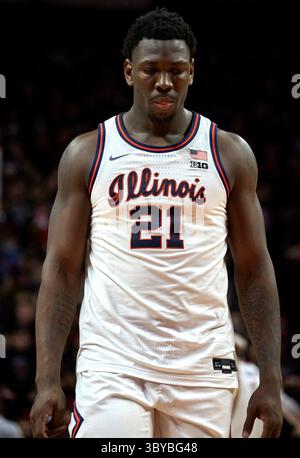 17 février 2022, Piscataway, New Jersey, États-Unis : Illinois Fighting Illini Center Kofi Cockburn (21 ans) lors d'une action de basket Big Ten entre les Illinois Fighting Illini et les Rutgers Scarlet Knights à Jersey Mikes Arena à Piscataway, New Jersey, le mercredi 16 février 2022. Rutgers bouleverse #12 Illinois 70-59. Duncan Williams/CSM(crédit image : Banque D'Images