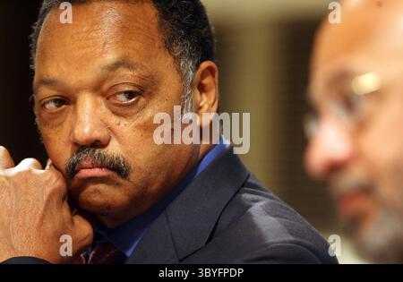 23 octobre 2006 - É.-U. - le révérend Jesse Jackson Sr., fondateur et président de la Rainbow PUSH Coalition Inc, s'adresse au Detroit Economic Club, lundi 23 octobre 2006, à Detroit, Michigan. ) (Crédit image : © Regina H. Boone/Detroit Free Press via ZUMA Press Wire) Banque D'Images