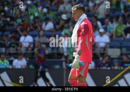 Seattle, États-Unis. 06 juillet 2025. Le gardien de but de Columbus Crew Evan Bush (24 ans) regarde pendant la mi-temps d'un match de la MLS contre Seattle Sounders FC au Lumen Field à Seattle, Washington, le 6 juillet 2025. (Crédit photo Nate Koppelman/Sipa USA) crédit : Sipa USA/Alamy Live News Banque D'Images