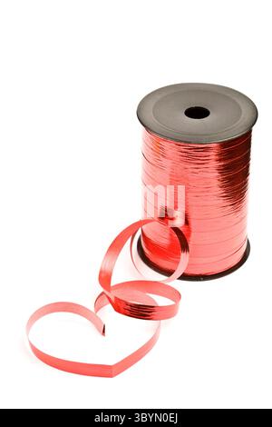 Ruban cadeau isolé sur fond blanc Banque D'Images