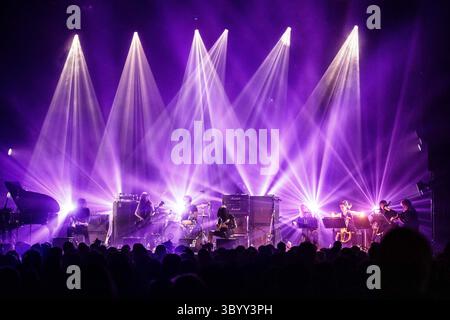 11 avril 2019 - Tilburg, pays-Bas - pays-Bas, Tilburg - 11 avril 2019. Le groupe de rock instrumental japonais Mono donne un concert lors du festival de metal néerlandais Roadburn Festival 2019 à Tilburg. (Crédit photo : Gonzales photo - Peter Troest) (crédit image : © Peter Troest/Gonzales photo via ZUMA Press) Banque D'Images
