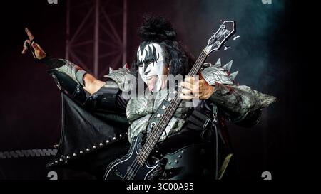 28 juin 2019 - Trondheim, Norvège - Trondheim, Norvège - 28 juin 2019. Le groupe de rock américain Kiss donne un concert live lors du festival de musique norvégien Trondheim Rocks 2019. Ici, le chanteur et bassiste Gene Simmons est vu en direct sur scène. (Crédit photo : Gonzales photo - Tor Atle Kleven) (crédit image : © Tor Atle Kleven/Gonzales photo via ZUMA Press) Banque D'Images