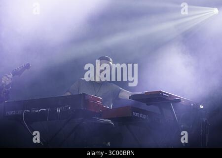5 juillet 2019, Danemark, Roskilde : Roskilde, Danemark. 05 juillet 2019. Le groupe de space rock anglais Spiritualized donne un concert lors du festival de musique danois Roskilde Festival 2019., Credit :Thomas Rungstrom / ZUMA Press (Credit image : © Thomas Rungstrom/Gonzales photo via ZUMA Press) Banque D'Images
